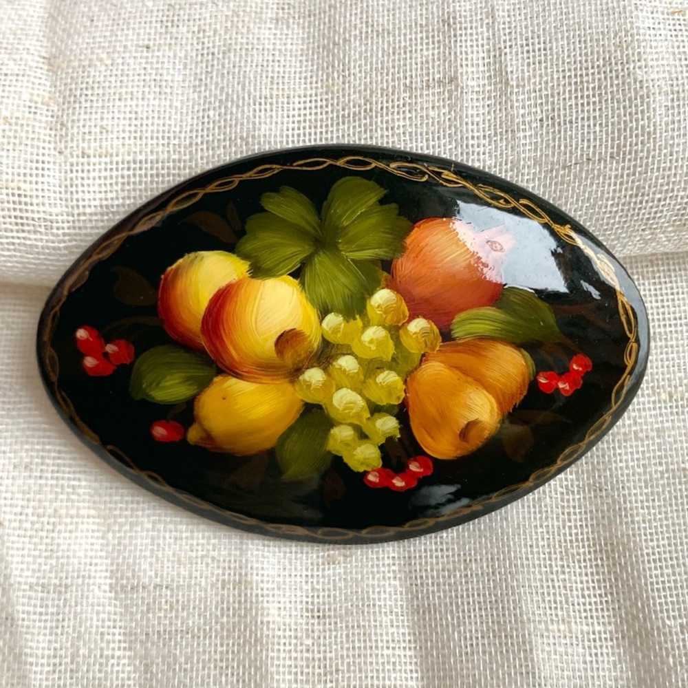 Vintage Russian Lacquer Hand Painted Fruit Brooch/Pin Black Oval Signed